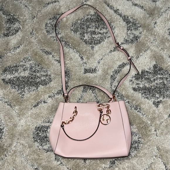 NWT Michael Kors Bubble Gum Pink with Rose Gold - Picture 2 of 9